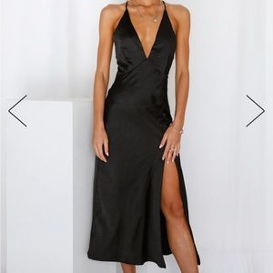 NWT Hello Molly Small LA DI DA MIDI DRESS BLACK with Slit